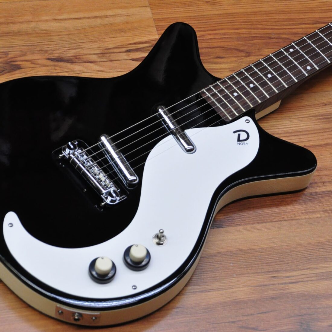 DANELECTRO 59MNOS+ BLK