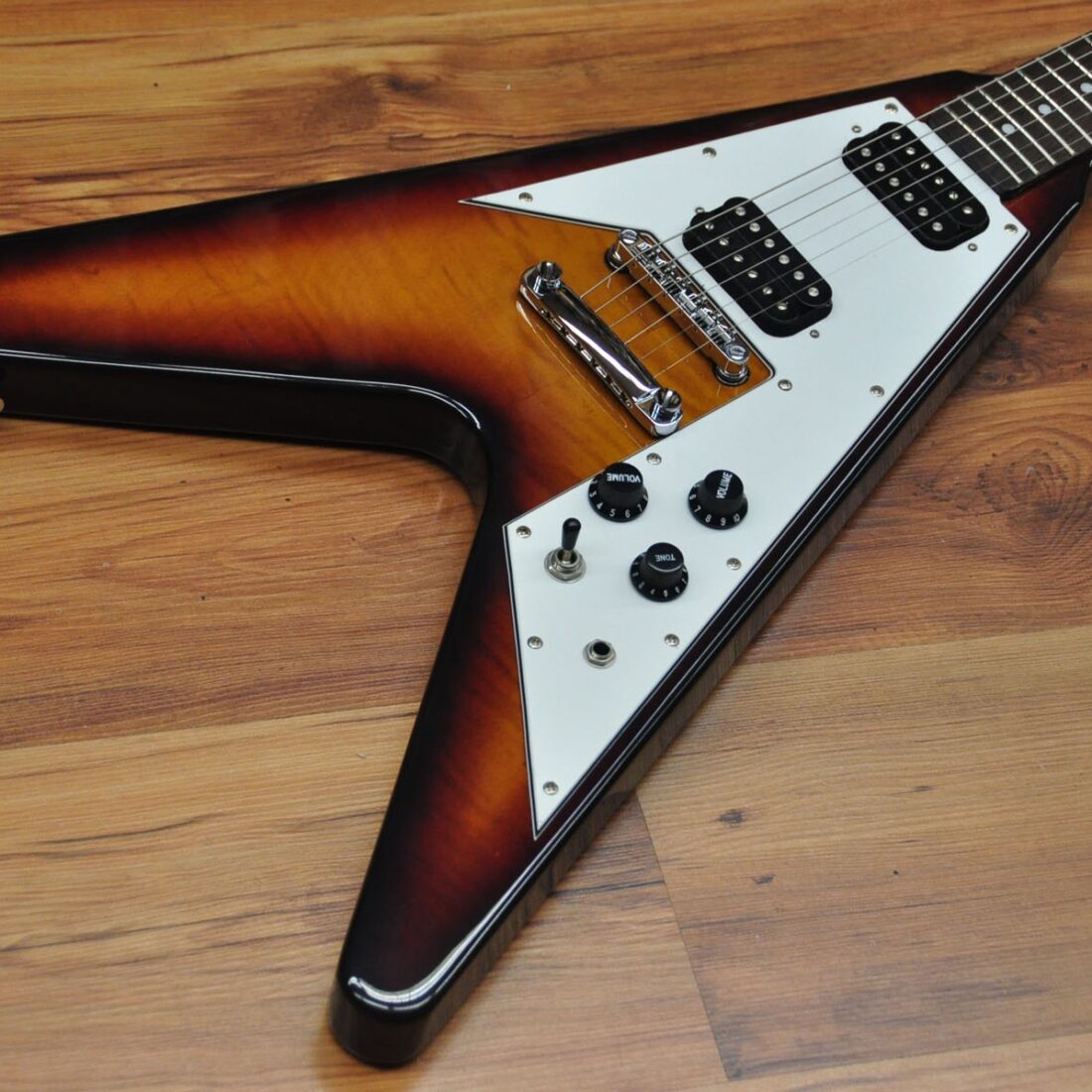 Mensinger Valentine 3 Tone Sunburst
