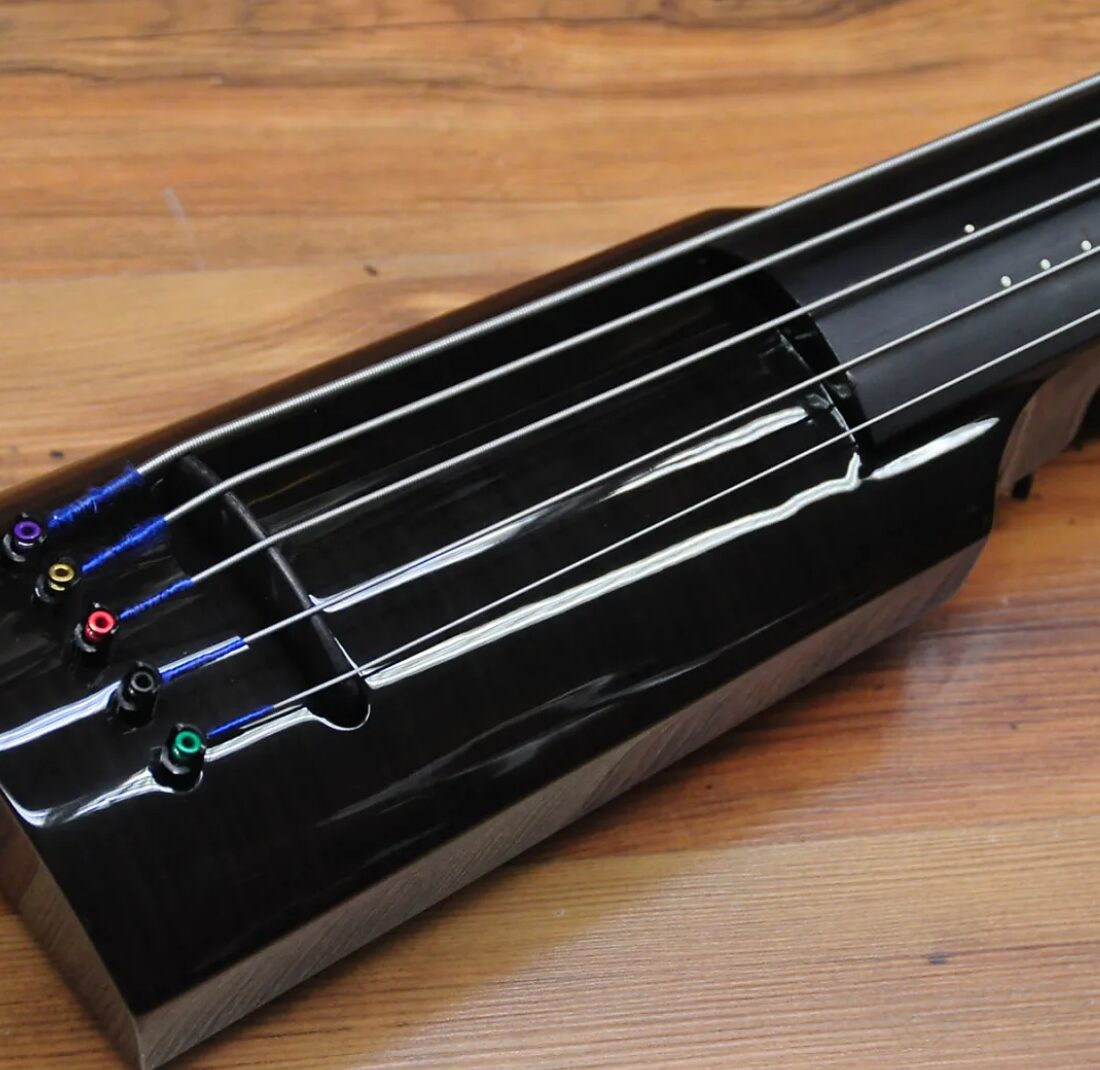 NS Design WAV5c Omni Bass Trans Black