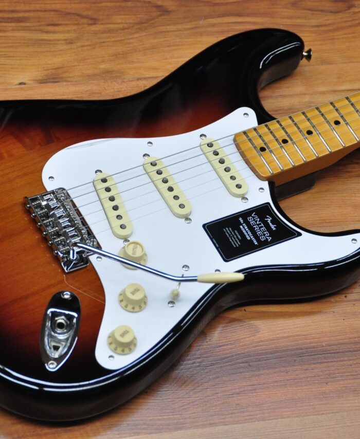 Fender Vintera 50's Stratocaster Modified 2 Color Sunburst