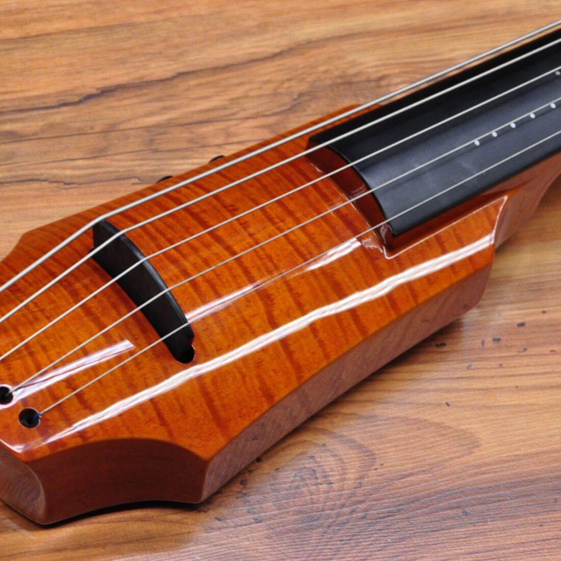 NS Design WAV5c Cello Amberburst Gloss