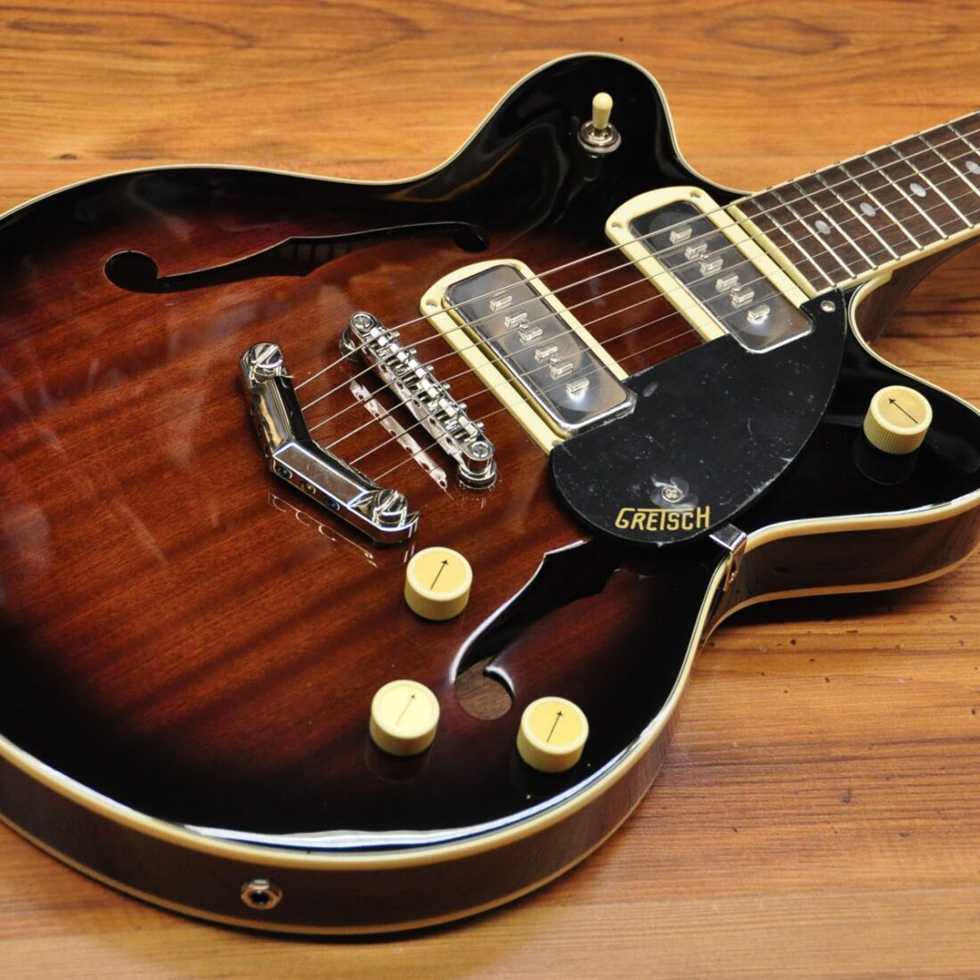 Gretsch G2655-P90 Streamliner Center Block JR. Double-Cut P90 with V-Stoptail Brownstone