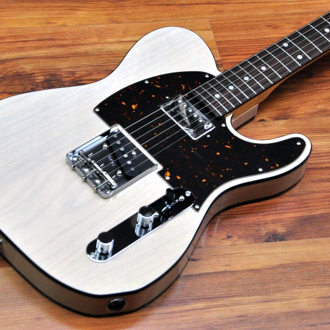 Tokai ATE124B Breezy Custom Ash Humbucker White Blonde