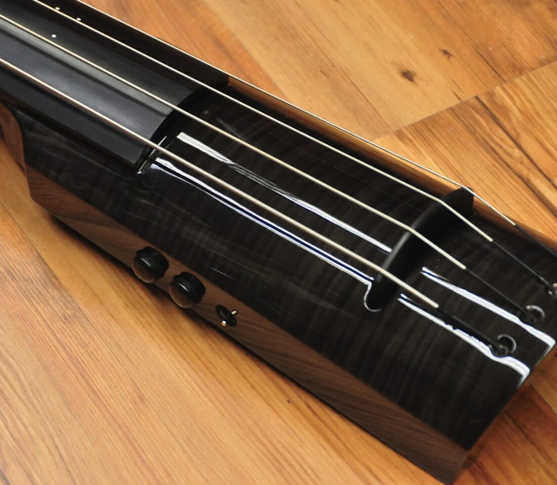NS Design WAV4c Double Bass Transparent Black Gloss