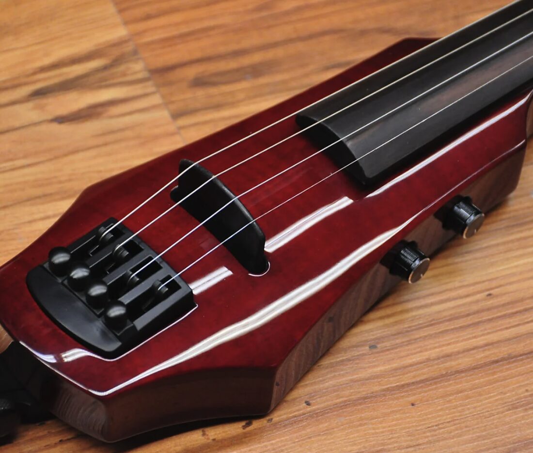 NS Design WAV4 Violin Trans Red