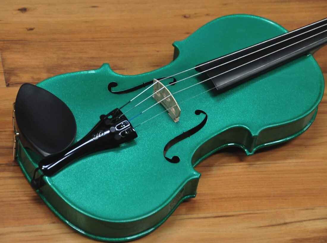 Stentor Harlequin 4/4 violin Green Flake
