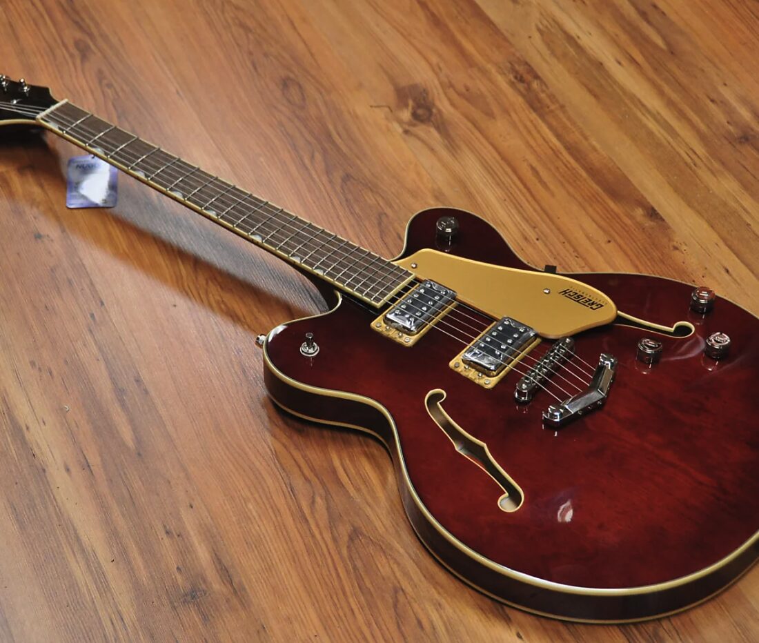 Gretsch G5622 Electromatic Center Block Double Cut Aged Walnut